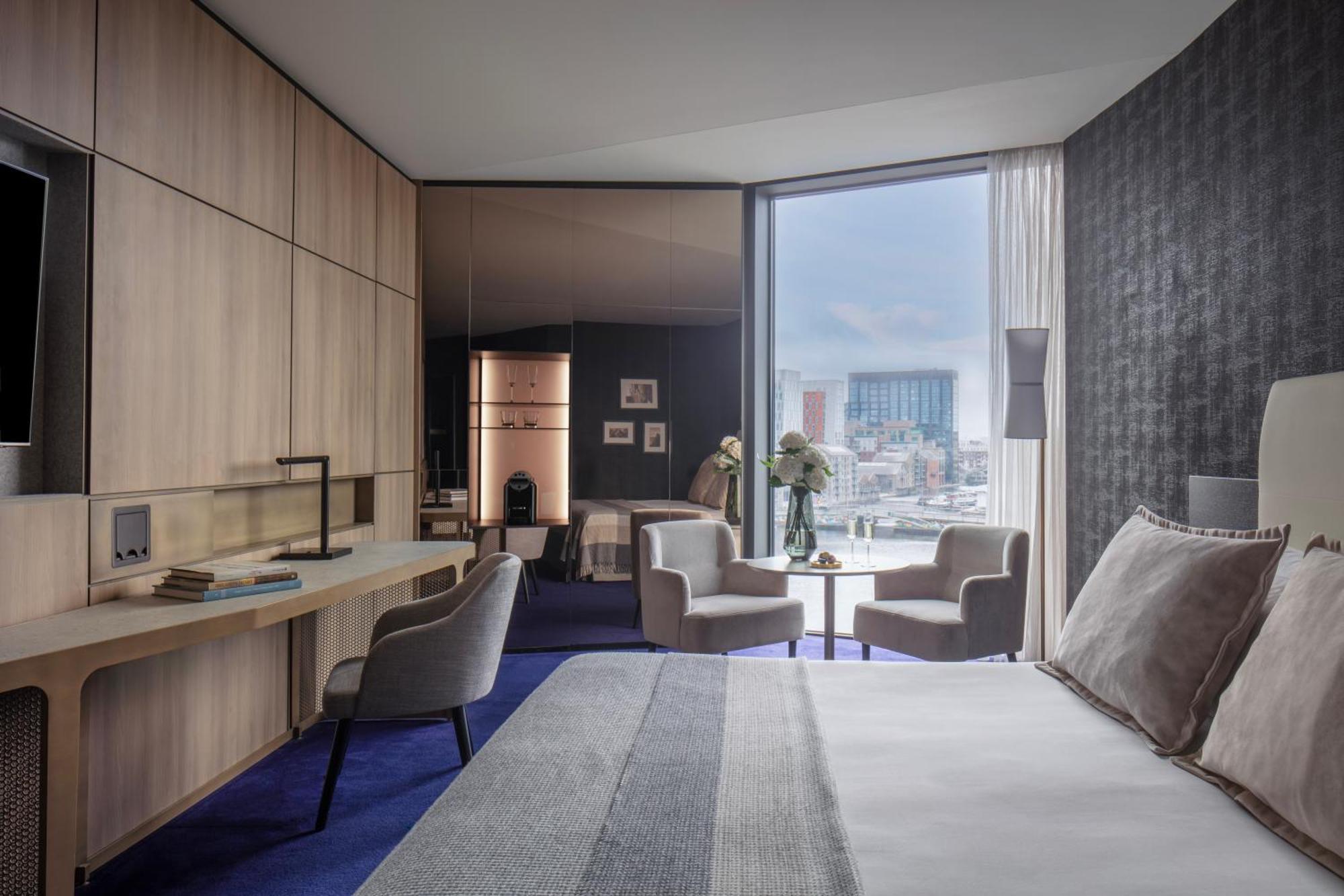 Anantara The Marker Dublin- A Leading Hotel Of The World Exterior photo A guest room at The Hari